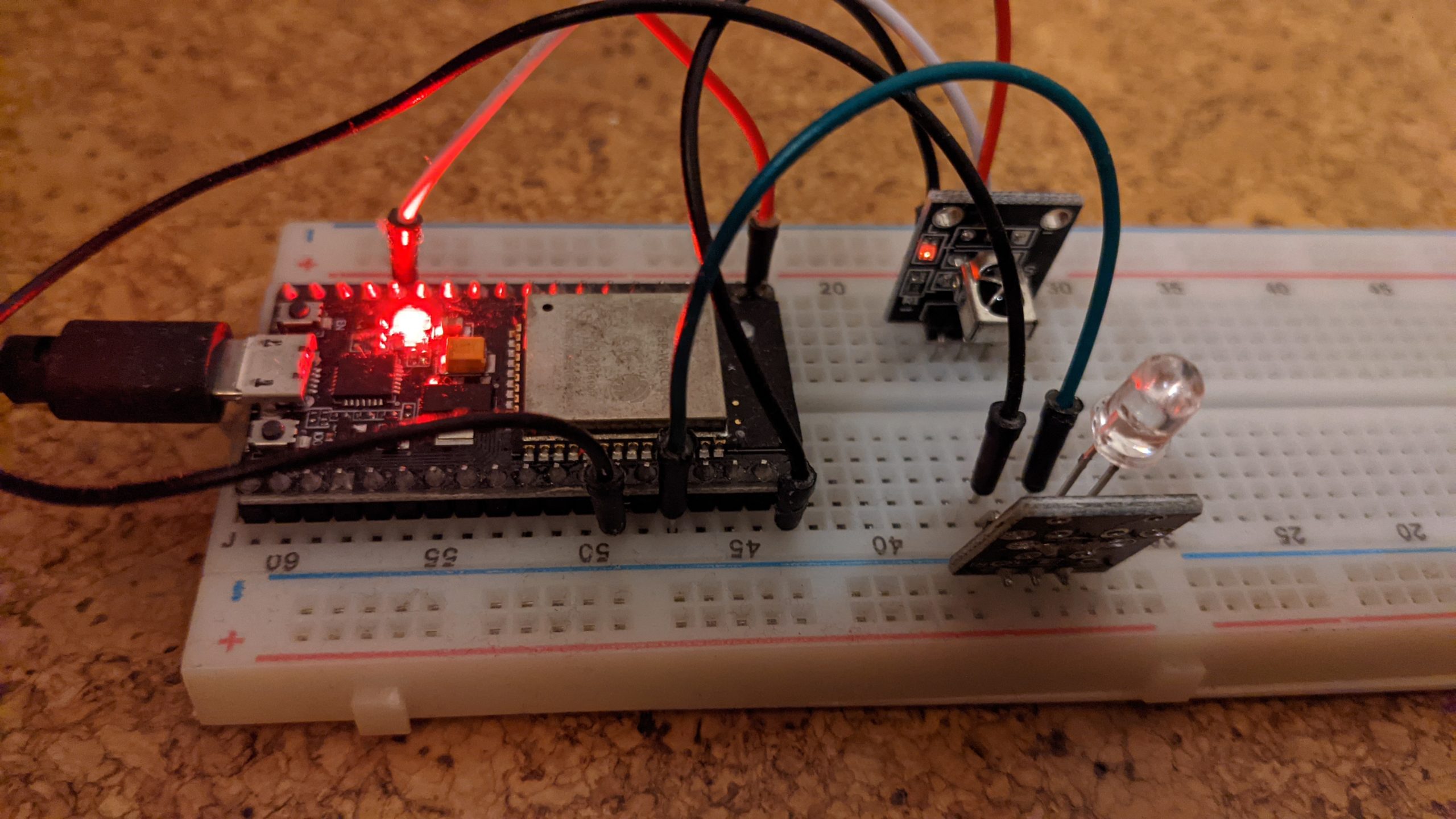 Read more about the article Automatic wakeup light with ESP 32